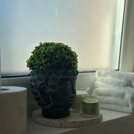 4 - Komfort & Guenstig * Berlino