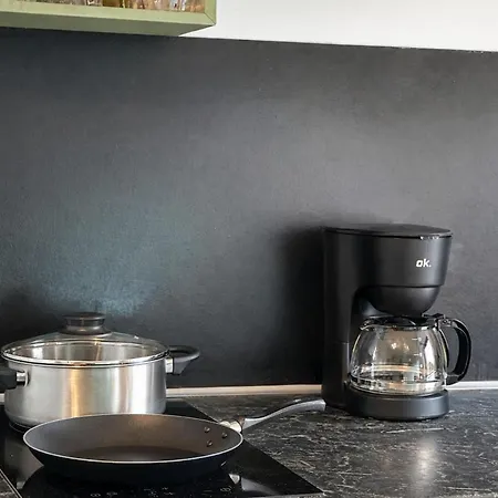 4 - Komfort & Guenstig Βερολίνο