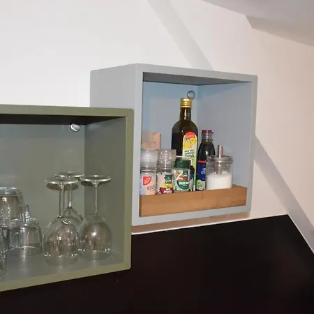 아파트 4 - Komfort & Guenstig